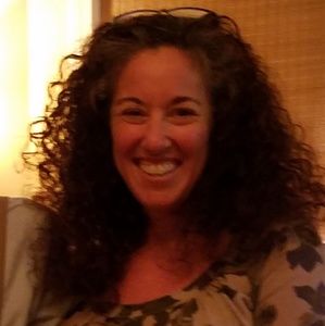 Meet your Posher, Mara